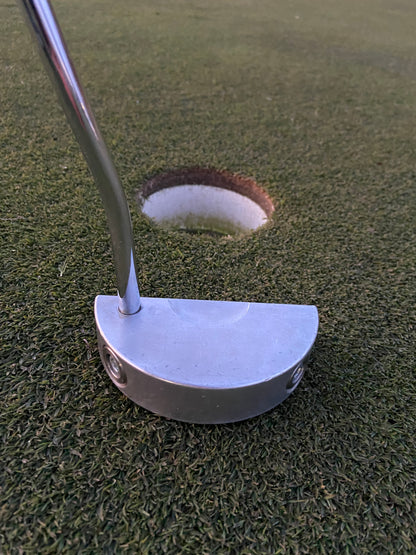 2 Circle Putter